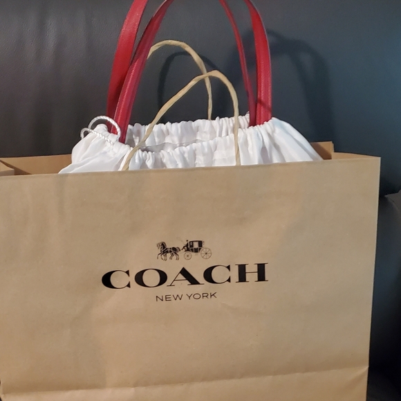 Coach Cherry Red Leather Shoulder Bag - Picture 2 of 8